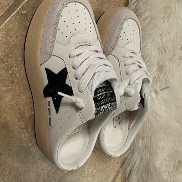 Vintage Havana Val sneakers New Without Box - Picture 4 of 5